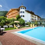 Gartenhotel Magdalena **** in Ried in Tirol