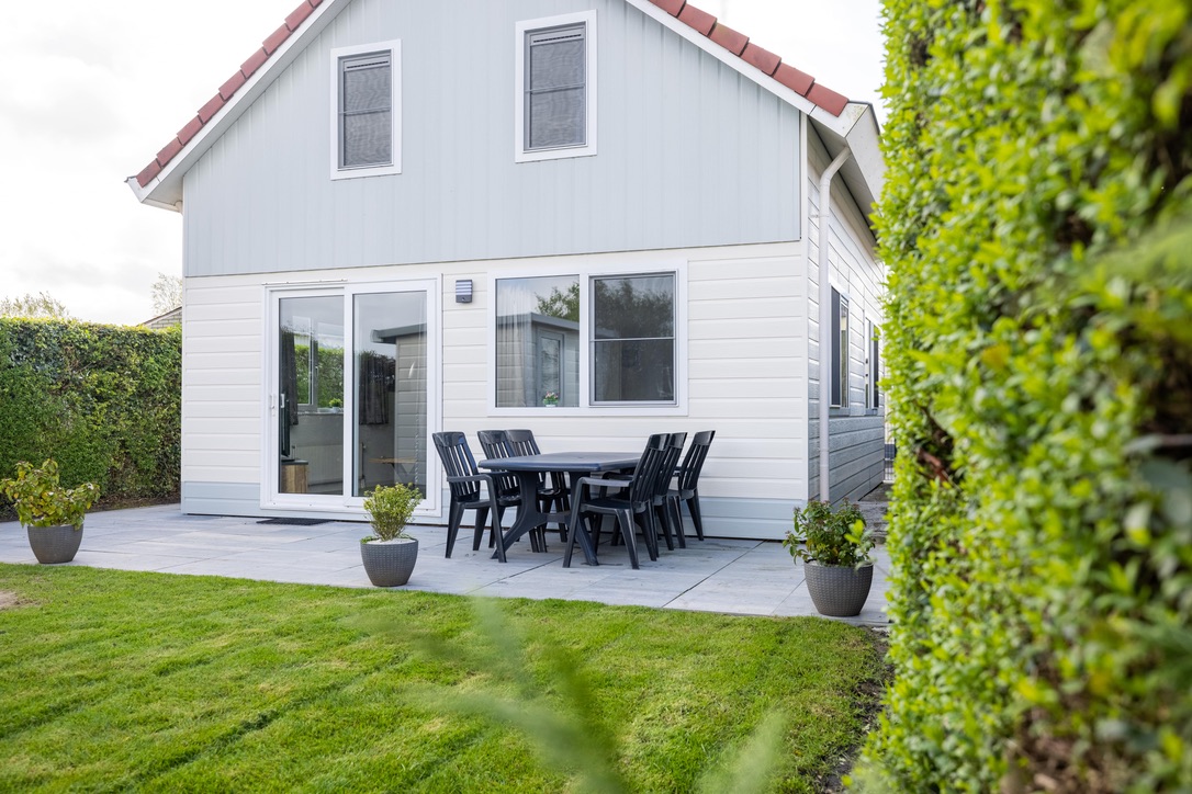 4024A8E8-8684-4B71-9E6E-00BF405D85AA_1_105_c