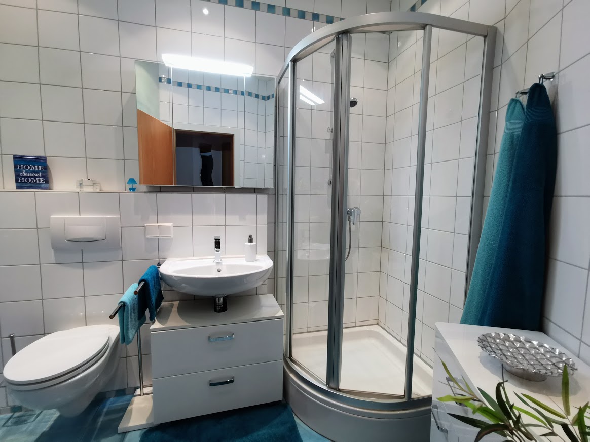 0870-10-Allerheiligenkapelle-badezimmer 0870-10-Allerheiligenkapelle-badezimmer