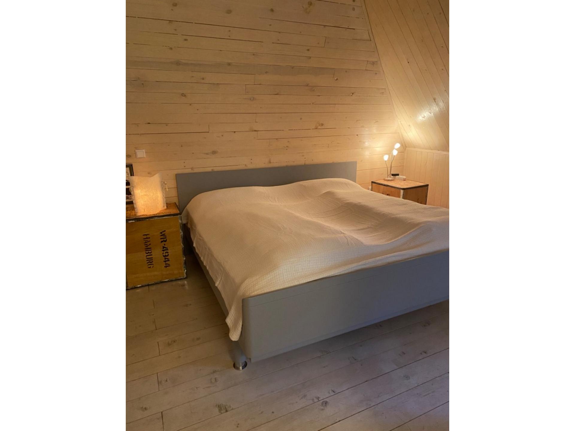 1064 - Schlafzimmer1