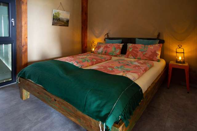 1089-14 WellnesLoft Schlafzimmer 2
