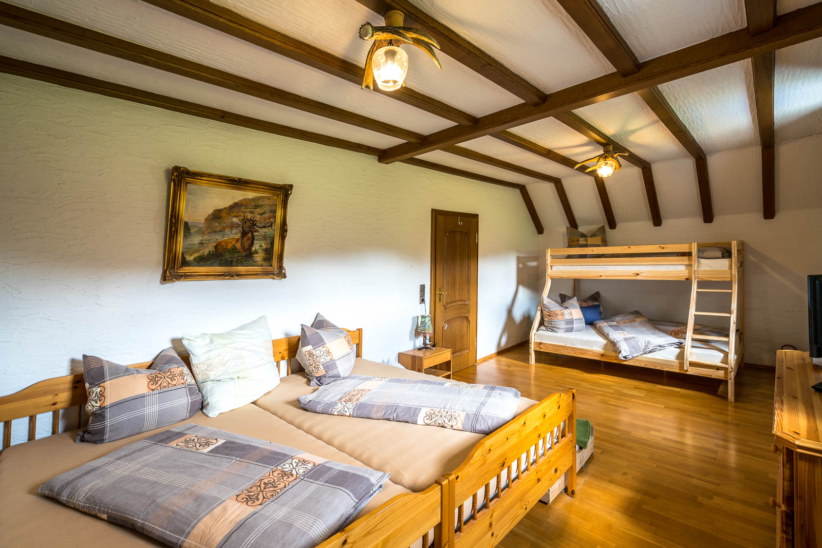 1125-Ennebach-14-Schlafzimmer1b