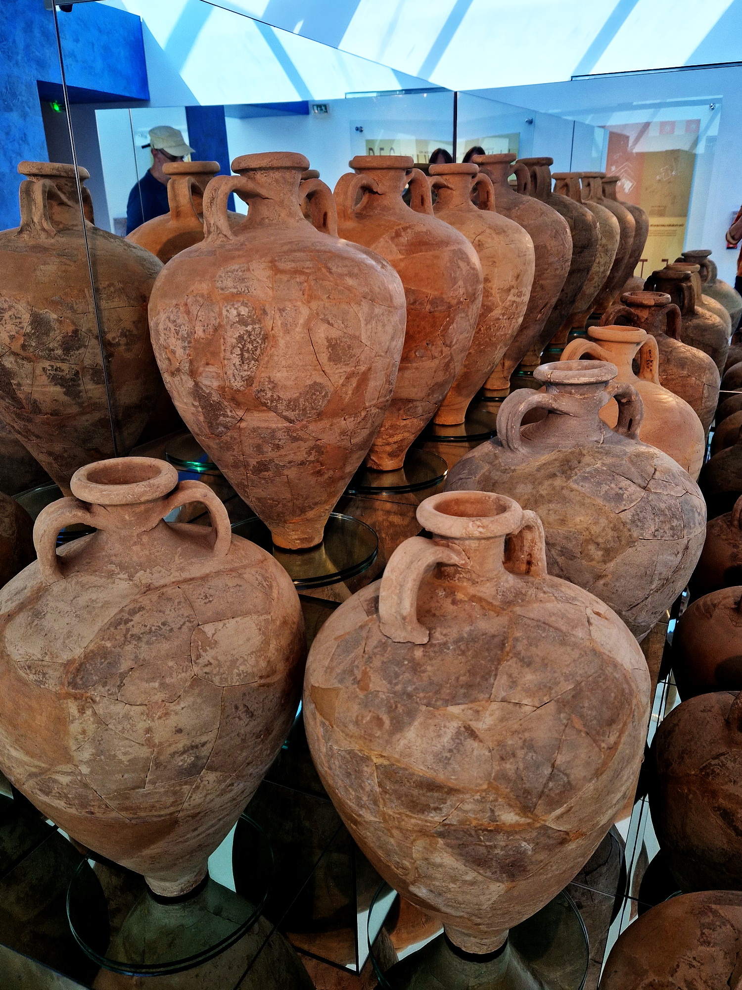 24_Ginestas_Auf den Spuren der Römer im Amphoralis Museum 7 km